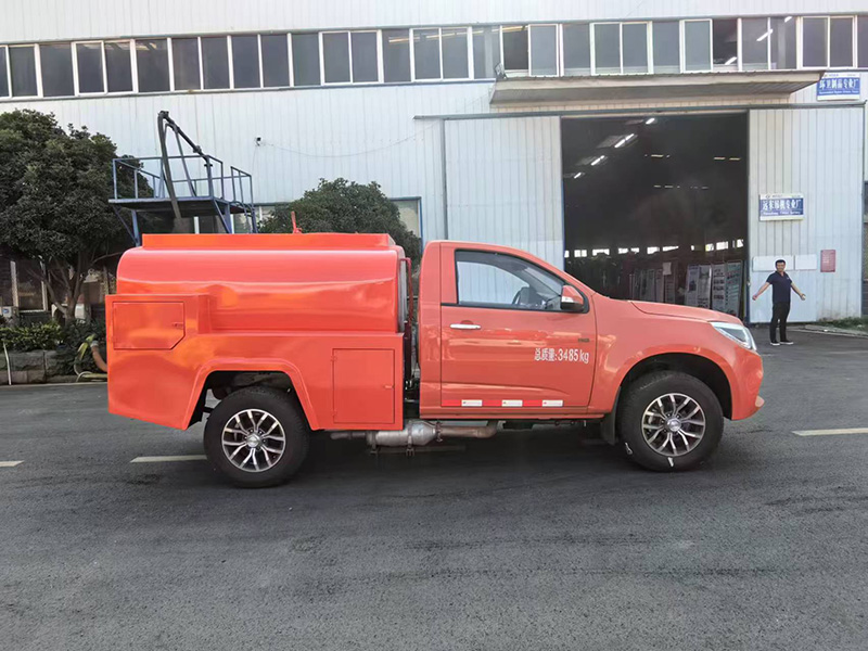 五十鈴單排灑水車(細(xì)水霧泵)