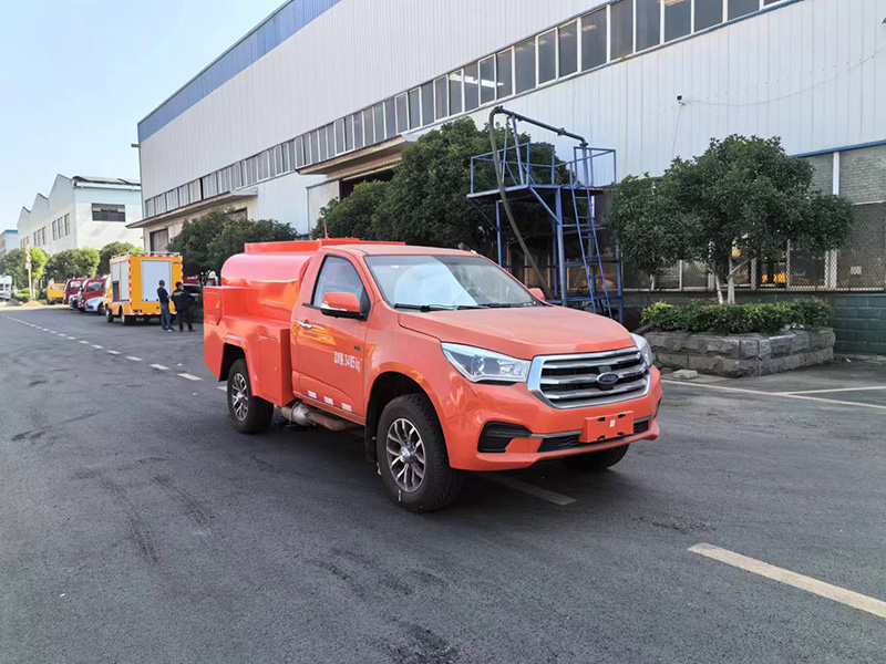 五十鈴單排灑水車(細(xì)水霧泵)