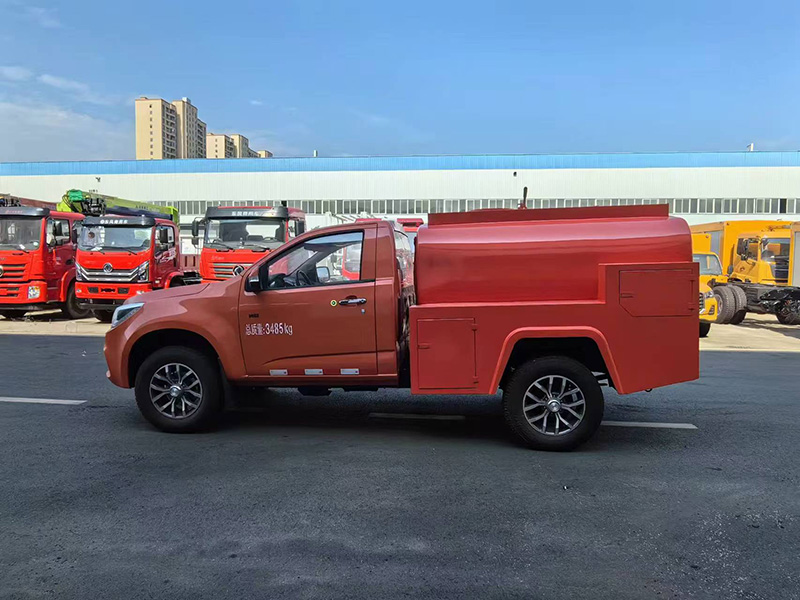五十鈴單排灑水車(細(xì)水霧泵)